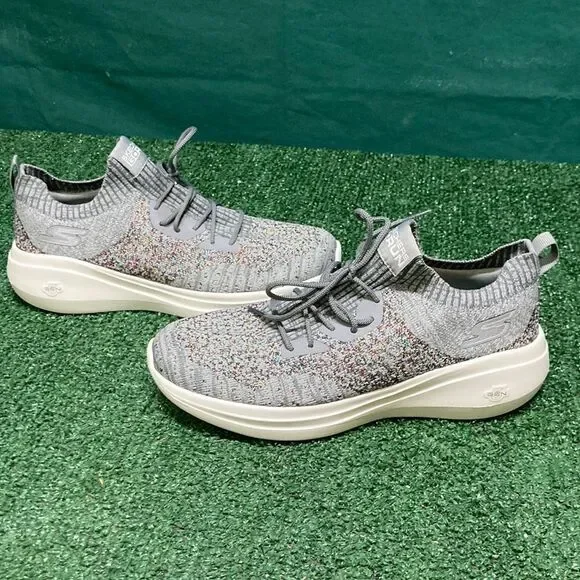 Skechers Go Run fast dazzle running shoes women’s size 7.5 (OKPM-11-084) - Picture 1 of 12